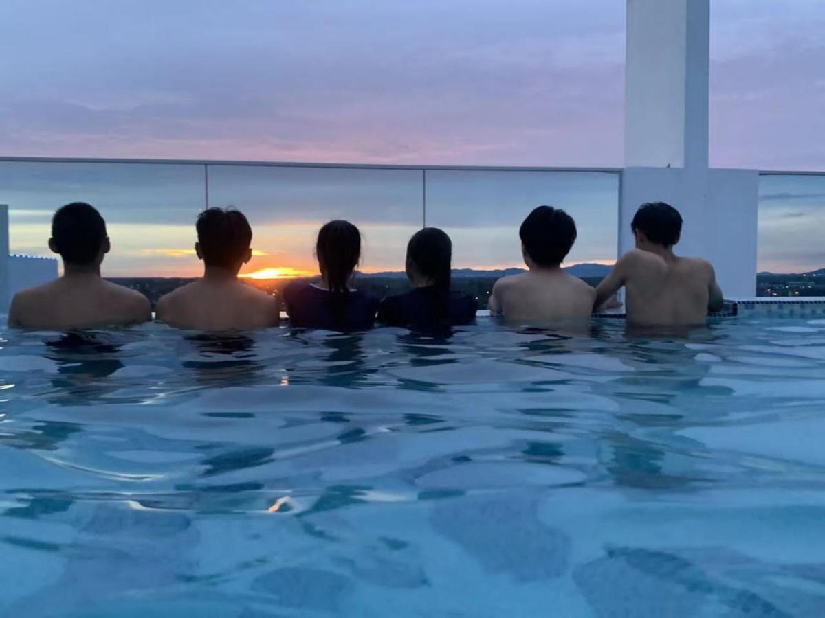 Sri Indar Hotel & Suites Parit Buntar Zewnętrze zdjęcie