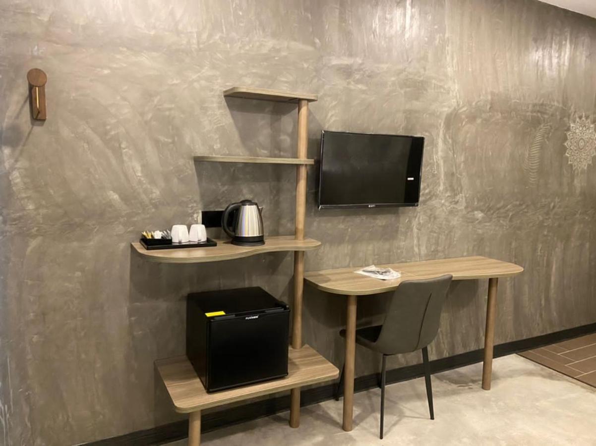 Sri Indar Hotel & Suites Parit Buntar Zewnętrze zdjęcie